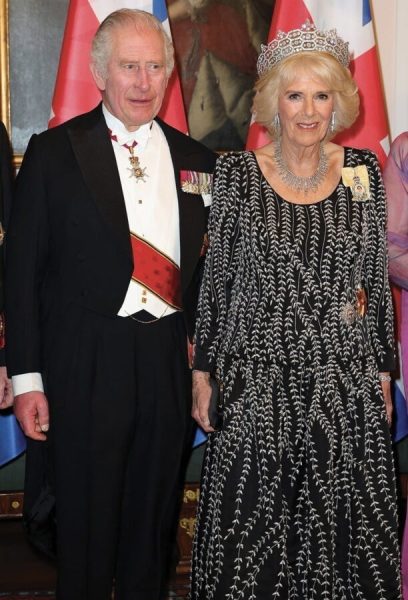Carlo III, presto diventerò Re e Camilla la mia Regina Carlo III, presto diventerò Re e Camilla la mia Regina