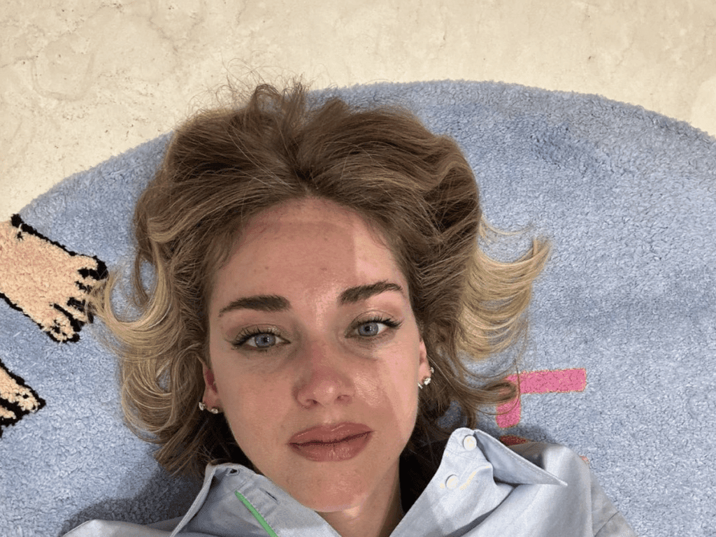 Chiara Ferragni in crisi, il caso del pandoro si fa serio e i social insorgono chiara ferragni post piange lacrime 640c784ace889