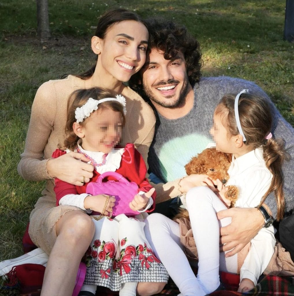 le piccole di casa rocco masiero, ginevra e beatrice, a breve compiranno rispettivamente 7 e 3 anni