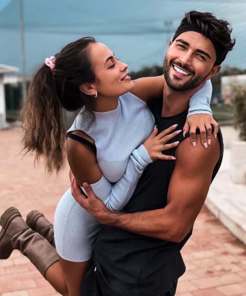 la fine dell'amore nato in tv tra davide e chiara rabbi ha suscitato molte polemiche mentre lui dava la colpa alla gelosia della ex, lei ha sempre paventato... altri incontri del fidanzato