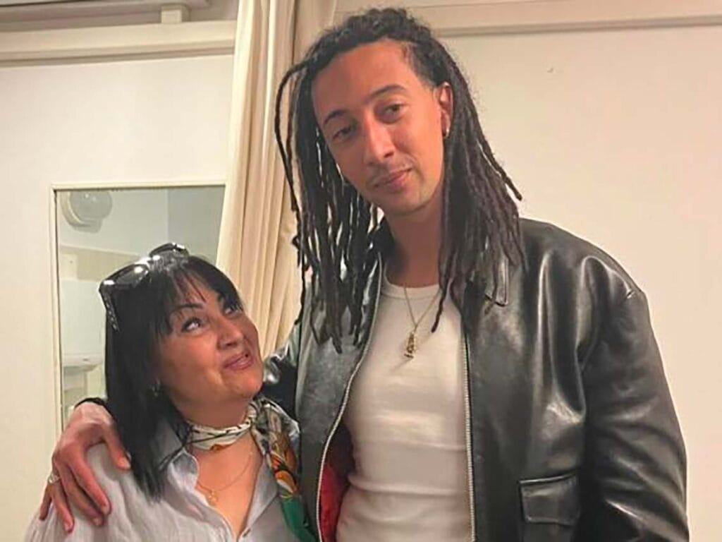 amel e ghali hanno un rapporto incredibile, scandito dalla forza di una famiglia che ha combattuto con una vita difficile