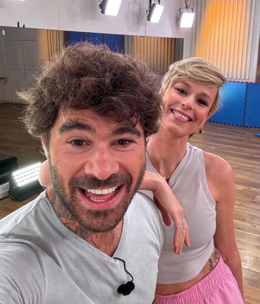 angelo madonia ha il difficile compito di far vincere l'ennesimo trofeo a federica pellegrini