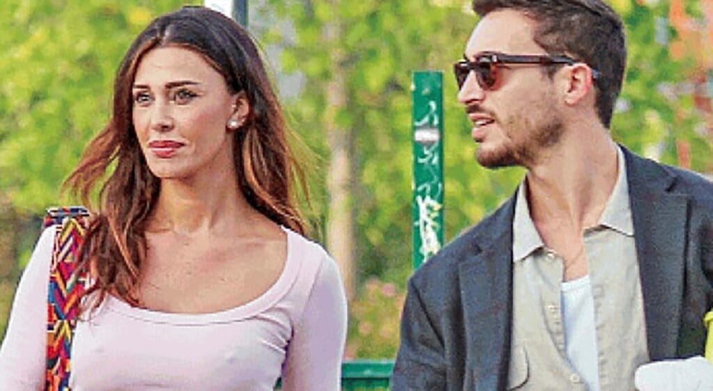 in questi giorni belen si è fatta vedere al parco insieme ad antonino spinalbese