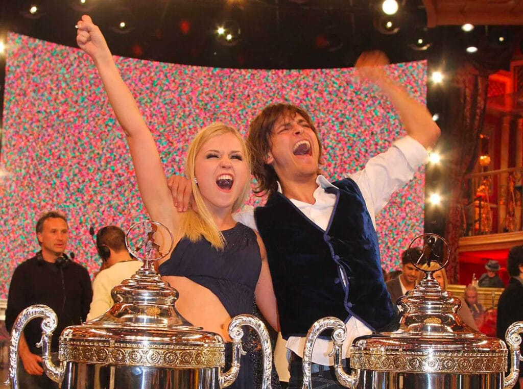 andrés gil e anastasia kuzmina sono stati i vincitori dell'edizione 2012 di ballando con le stelle