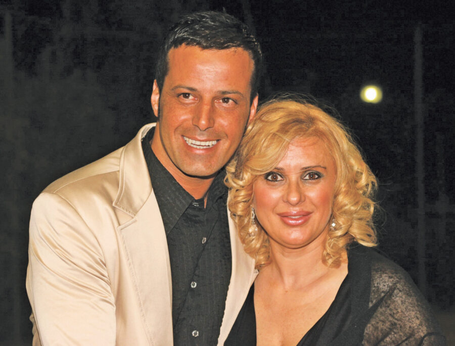 Tina Cipollari parla per la prima volta del matrimonio con Kikò Nalli: «non volevo andare e non me lo sono goduto per lo stress e l'ansia. Oggi sarei pronta a sposarmi di nuovo per vivermi quel giorno alla grande»