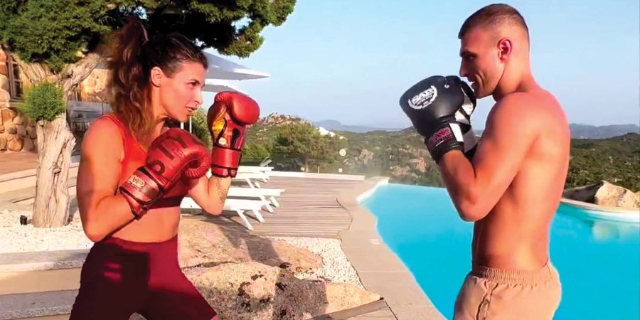 Elisabetta Canalis, storia finita con Georgian Cimpeanu? Ecco gli indizi di un amore vicino allo stop, anche se lei smentisce il gossip: «Ma voi state male!»