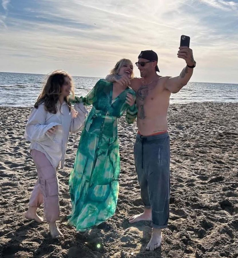 Claudio e Micaela con a fianco sua figlia Anna