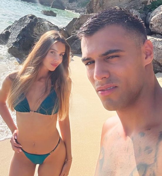 Valentina Pesaresi e Cristian Forti, vacanze bollenti in Grecia: «Il nostro anno e mezzo d'amore è arrivato perché noi due ci siamo amati senza avere fretta» Valentina Pesaresi e Cristian Forti