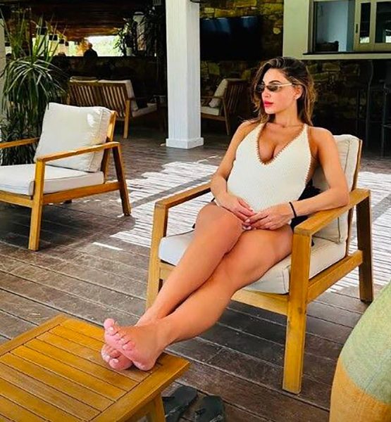 Anna Tatangelo si lascia alle spalle un passato difficile e in dolce attesa guarda al futuro con Giacomo Buttaroni: «È entrato nella mia vita in un momento complesso e non si è spaventato. Oggi finalmente sto bene» anna tatangelo incinta