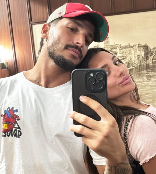 Gianmarco e Cristina, torna il sereno per la coppia di U&D: in vacanza in barca a Positano, Steri e la Ferrara dimostrano che il loro amore non è certo al capolinea - IL VIDEO Gianmarco e Cristina video