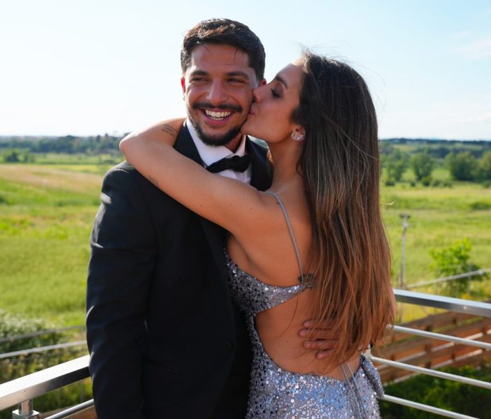 Gianmarco e Cristina si sono lasciati, lo rivela l'ex tronista con un comunicato: «la nostra storia è giunta al termine, restano la stima e il rispetto». E dice basta agli attacchi e alle offese sui social: «sono state scritte tante falsità» Gianmarco e Cristina si sono lasciati, lo rivela l'ex tronista con un comunicato: «la nostra storia è giunta al termine, restano la stima e il rispetto». E dice basta agli attacchi e alle offese sui social: «sono state scritte tante falsità»