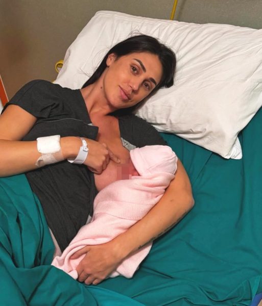 Cecilia Rodriguez mamma, l'annuncio sui social di Ignazio Moser: «15.10.2025 Clara Isabel Moser. Tu piccolina non lo sai ancora, ma la tua mamma è la donna più forte del mondo… vi amo». Ecco le prime foto di Clarita! cecilia clara isabel