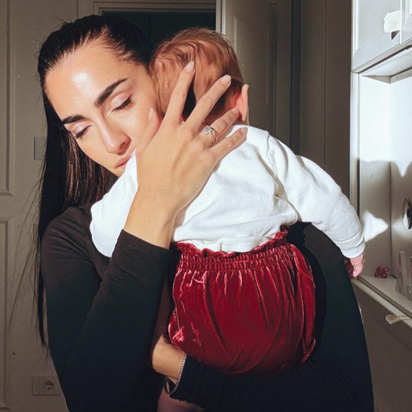 Le mamme Vip del 2025, tra un pizzico di fatica e le emozioni più grandi: baci, abbracci e un mare di tenerezza, ecco le dolcissime storie insieme ai loro cuccioli Chiara Bontempi e Camilla