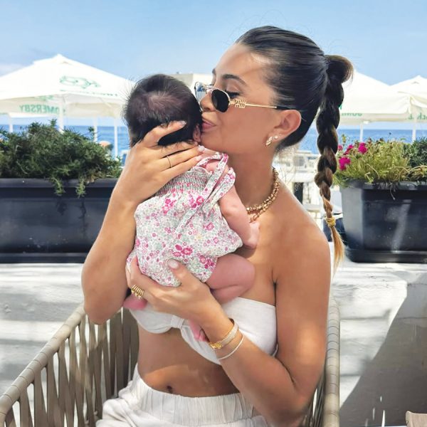 Le mamme Vip del 2025, tra un pizzico di fatica e le emozioni più grandi: baci, abbracci e un mare di tenerezza, ecco le dolcissime storie insieme ai loro cuccioli Emma Muscat e Mila Rae