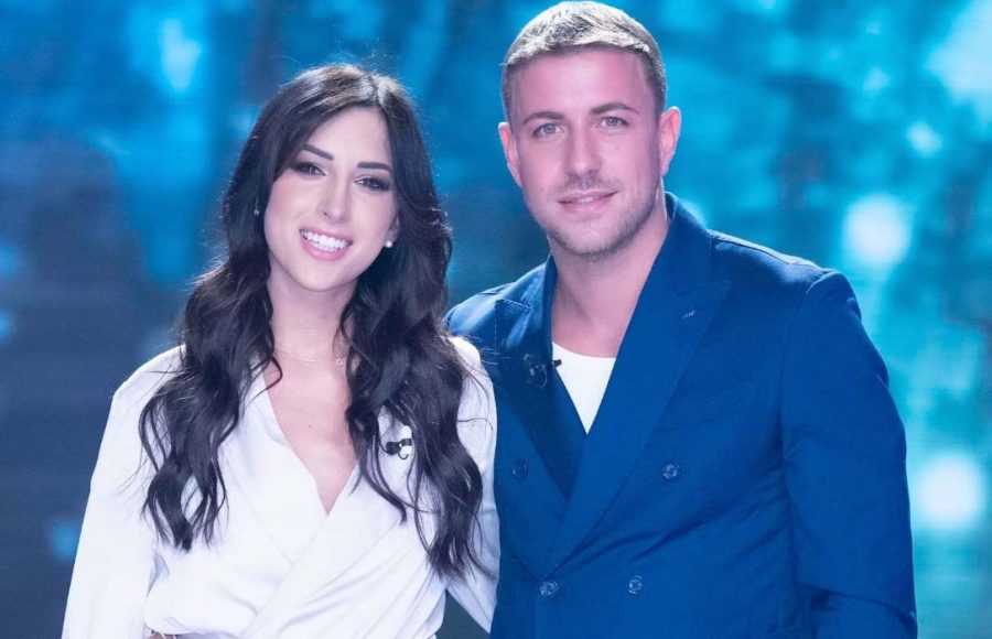 Francesca Sorrentino di nuovo insieme a Manuel Maura, piovono le critiche e lei non ci sta: «In Italia non sono l'unica ad aver perdonato le corna, potete darmi della co*liona ma lasciate stare il mio lavoro». E lui conferma agli haters: «a volte la minestra riscaldata è più buona» Francesca Sorrentino e Manuel Maura
