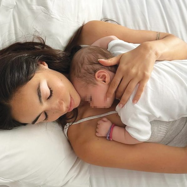 Le mamme Vip del 2025, tra un pizzico di fatica e le emozioni più grandi: baci, abbracci e un mare di tenerezza, ecco le dolcissime storie insieme ai loro cuccioli Valentina Cabassi e Sveva