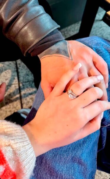Diego Daddi, dopo l'addio shock a Elga Enardu esce allo scoperto con Barbara Santagati: «Dopo 16 anni di relazione e una separazione già avvenuta, ho il diritto di ricostruire la mia vita con trasparenza». E spunta la foto con l'anello, ma... Diego Daddi e Barbara Santagati, spunta l'anello