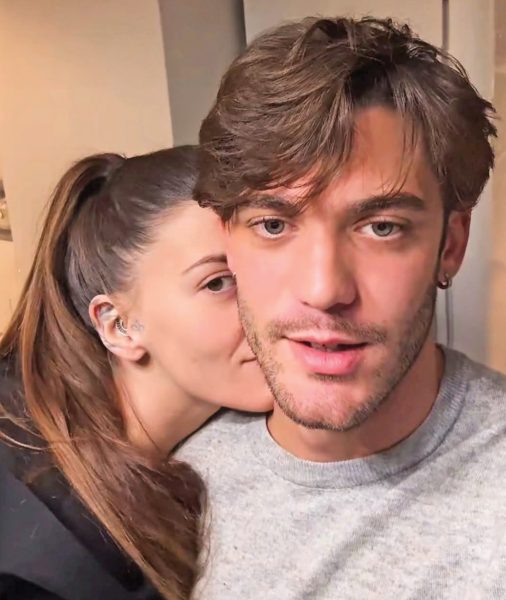 Jonas Pepe, dopo il Gf il rapporto con Anita Mazzotta è «galattico»: «È bella da far paura, mi fa stare sereno». E sulla distanza niente paura: «Quando stiamo insieme è dopamina pura» Jonas Pepe anita