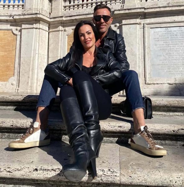 Federica Clazzer e Guido Ricci, gli ex ‘Uomini e Donne’ sono pronti a una vita insieme: «Le ho regalato un anello e le ho chiesto di vivere insieme, ma per lei c'è un'altra sorpresa» Federica Clazzer e Guido Ricci, gli ex ‘Uomini e Donne’ sono pronti a una vita insieme: «Le ho regalato un anello e le ho chiesto di vivere insieme, ma per lei c'è un'altra sorpresa»