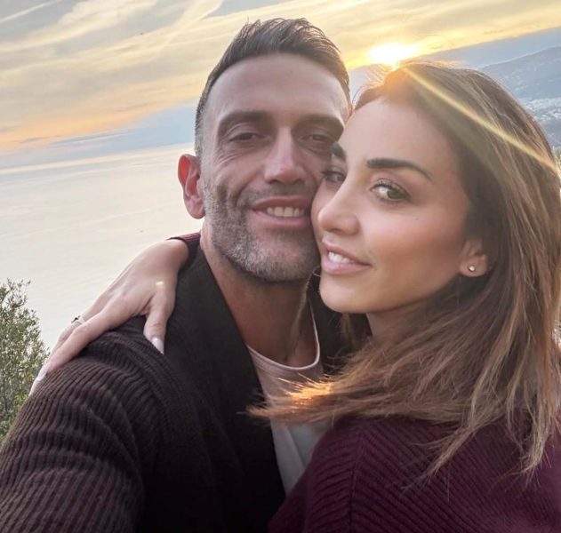 Francesca Cruciani e Giovanni Siciliano di U&D, la crisi è già alle spalle: «Superare insieme i periodi bui rafforza il legame, perché insegna a sostenersi, a capirsi davvero e a proteggere l'amore anche quando tutto sembra più complicato» Francesca Cruciani e Giovanni Siciliano