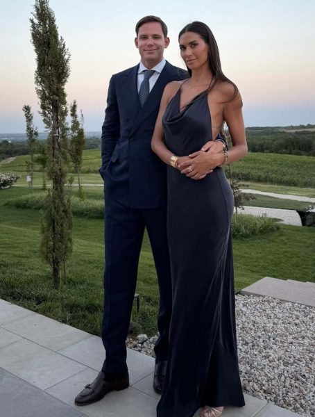 Melissa Satta, la verità a cuore aperto su Carlo Gussalli Beretta: «Gli 11 anni di differenza? Dettagli inutili, in amore bisogna pensare solo alla felicità» Melissa Satta, la verità a cuore aperto su Carlo Gussalli Beretta: «Gli 11 anni di differenza? Dettagli inutili, in amore bisogna pensare solo alla felicità»
