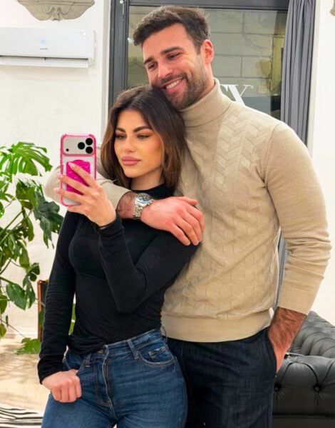 Nicole Belloni e Flavio Ubirti, niente crisi! Dopo i rumor sui social l'ex corteggiatrice parla chiaro a Eva3000: «Ma dopo tutta la fatica che ci ho messo per prendermelo, secondo voi me lo faccio scappare?» Nicole Belloni Flavio Ubirti