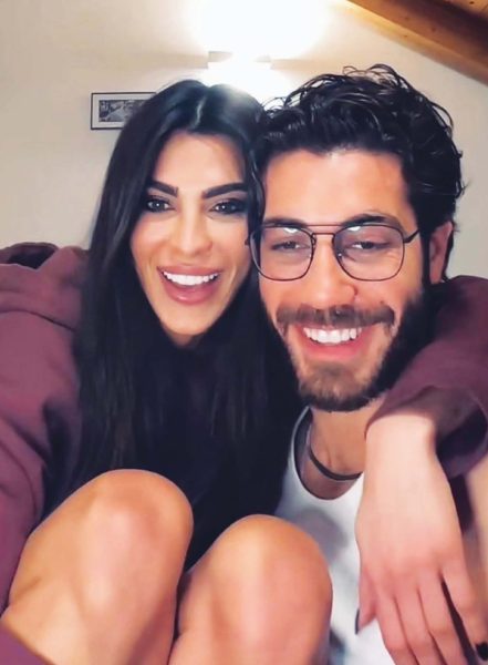 Rasha Younes, la dichiarazione d’amore social a Omer Elomari: «Non duro 15 giorni senza di lui, è la mia vita. I nostri punti forti? La sincerità, la comunicazione, e il prendersi sempre cura uno dell'altro». Rasha Younes e Omer Elomari