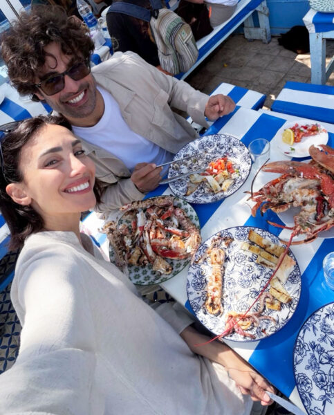 Francesca Rocco, dopo il doloroso addio a Giovanni Masiero spunta sul web un amore nuovo di zecca: vacanze al bacio in Marocco con il chirurgo estetico Antonio Braucci Francesca Rocco e Antonio Braucci in Marocco