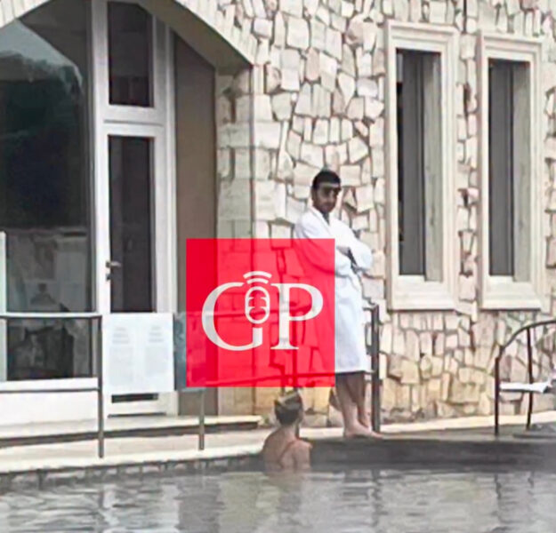 Michelle Hunziker beccata alle terme con Giulio Berruti: le prime foto del weekend segreto con il nuovo dolce amico fanno tremare il gossip Michelle Hunziker e Giulio Berruti