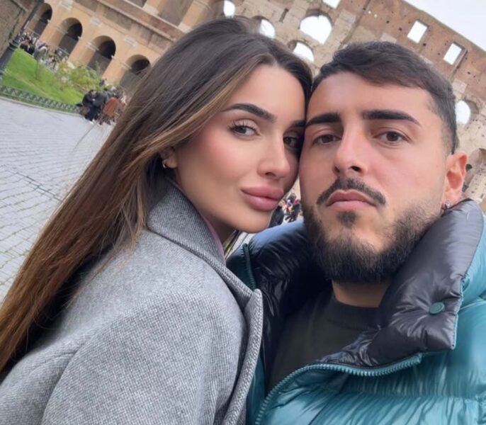 Millie Moi e Michele Varriale, la coppia storica di 'Temptation Island' si è detta addio: «una storia complicata che ci ha fatto soffrire tantissimo, chiuderla è stato difficile perché nessuno dei due ne aveva il coraggio» Millie Moi e Michele Varriale