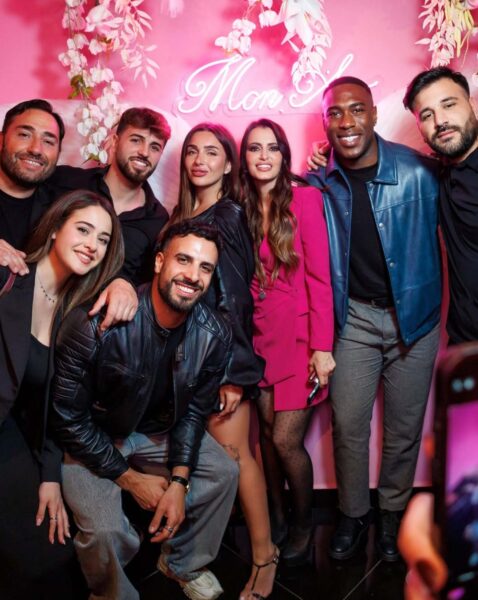 Millie Moi e Michele Varriale, la coppia storica di 'Temptation Island' si è detta addio: «una storia complicata che ci ha fatto soffrire tantissimo, chiuderla è stato difficile perché nessuno dei due ne aveva il coraggio» Una cena tra i partecipanti di 'Temptation Island' 2024