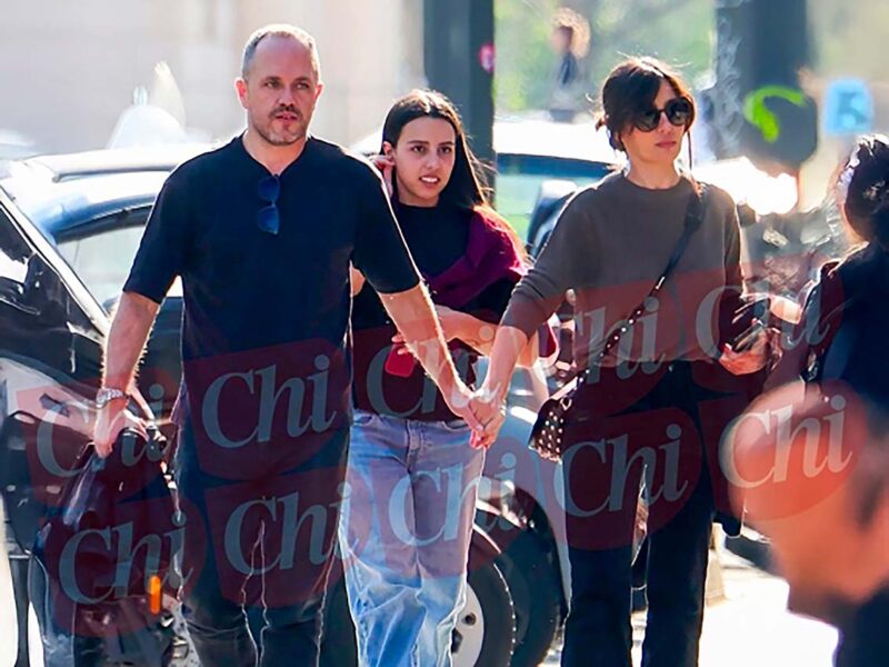 Ambra Angiolini, sua figlia Jolanda e Pico Cibelli
