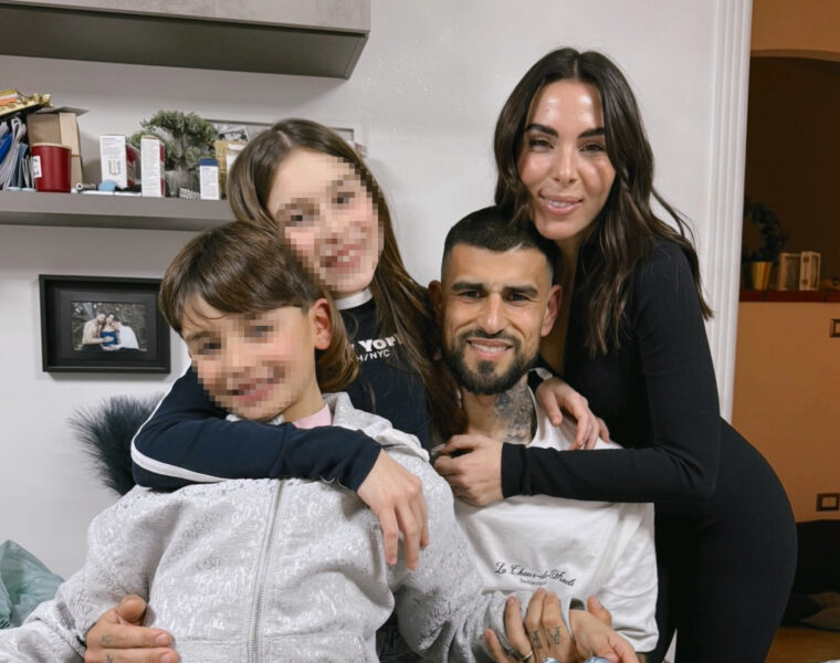 Micol Olivieri, dopo l’addio ai Cesaroni spara la bomba che fa arrabbiare i fan: «Dopo la serie sono diventata la donna che volevo. Ho vissuto e mi sono fatta conoscere davvero» Micol Olivieri, dopo l’addio ai Cesaroni spara la bomba che fa arrabbiare i fan: «Dopo la serie sono diventata la donna che volevo. Ho vissuto e mi sono fatta conoscere davvero»