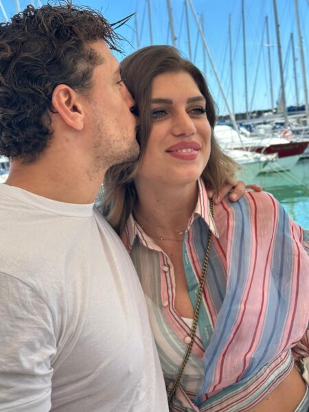 Gianluca Costantino e Nicole Di Mario beccati insieme al mare. Baci e sguardi complici, dopo la storia flop con Francesca Sorrentino a 'Uomini e Donne', è scoppiato l'amore con la modella de 'La Pupa e il Secchione'? WhatsApp Image 2026-04-07 at 11.20.57 (1)