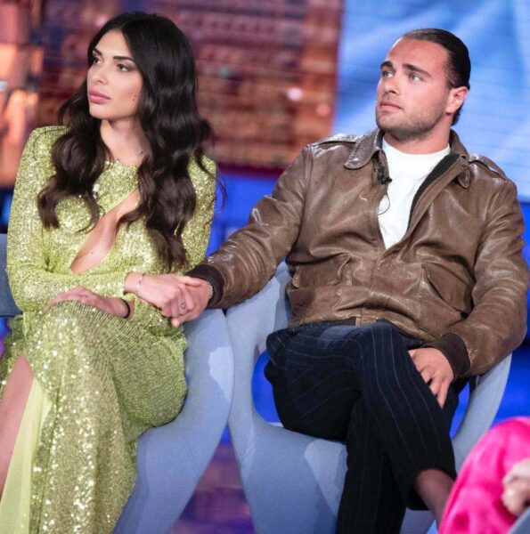 Sergio e Greta del GF, D'Ottavi racconta i segreti sulla fine shock del loro amore: «Parlare di tradimenti passati e recenti non avrebbe avuto senso. Lo feci a suo tempo con rabbia, ma oggi la verità viene a galla da sola» sergio e greta del grande fratello 17