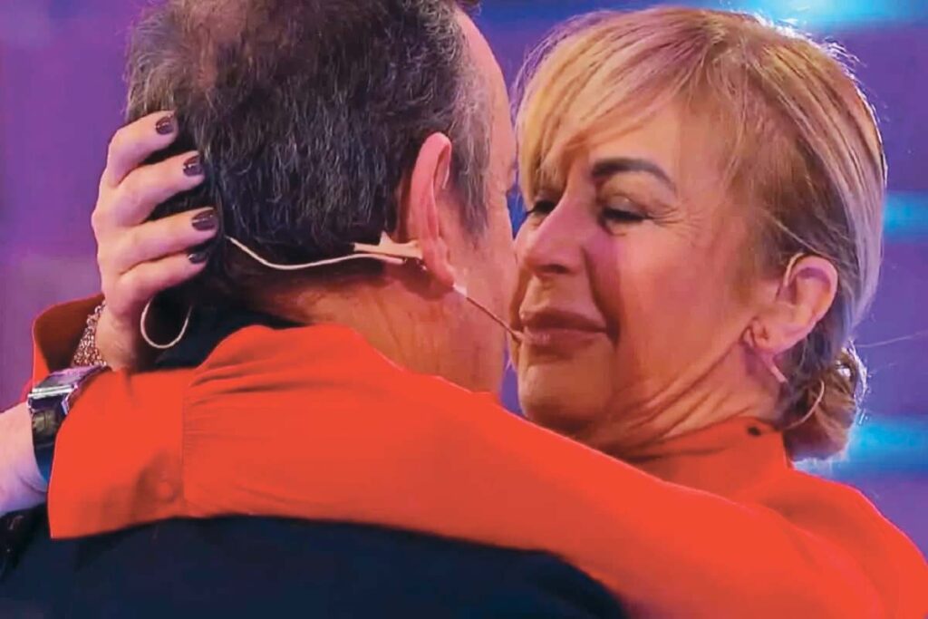 Tiziana e Mauro, dal trono Over al matrimonio in meno di tre mesi: «Sei rimasto nei momenti difficili, ti amo e a novembre ti sposo». La favola a lieto fine di Uomini e Donne: «Noi siamo il perché c’è questa trasmissione» Tiziana e Mauro, dal trono Over al matrimonio in meno di tre mesi: «Sei rimasto nei momenti difficili, ti amo e a novembre ti sposo». La favola a lieto fine di Uomini e Donne: «Noi siamo il perché c’è questa trasmissione»