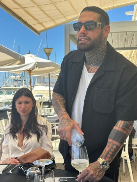 Francesco Chiofalo spegne 37 candeline: dopo 'Belve' si regala un party da star tra amici e volti dei reality tv, ma gli auguri più belli sono quelli del suo amore Manuela Carriero WhatsApp Image 2026-05-01 at 14.12.03