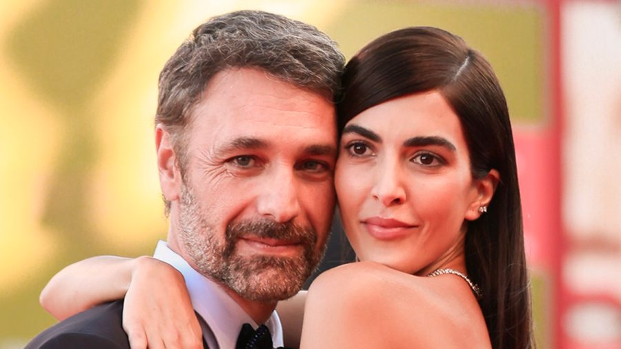 Rocío Muñoz Morales racconta la nuova fase della sua vita dopo Raoul Bova e apre il cuore sul legame con Andrea Iannone: «Non c'è bisogno di dargli un titolo, è una bella amicizia dove ci siamo l'uno per l'altra» Rocío Muñoz Morales e Raoul Bova, un addio doloroso