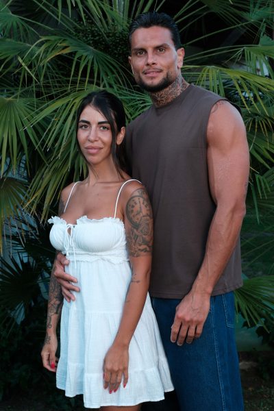 Temptation Island 2026, quanti cambiamenti shock dopo i falò. Gli addii, le crisi e un anello importante «Questo rappresenta tutta la nostra storia, tra proposte di nozze, tradimenti confessati e cuori spezzati, ecco chi è rimasto insieme e chi si è lasciato