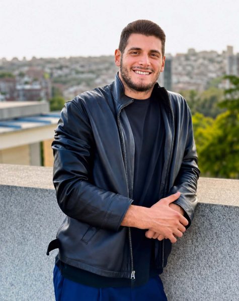 «Sono contento di essere riuscito a liberare Sara e a far scoppiare questa coppia piena di malessere». Andrea Turino è il magnifico Hulk che sta sconvolgendo Temptation Island e che ha fatto infuriare Gabriele: dopo i video shock la coppia continua a sconvolgere il reality! Andrea Turino, il corteggiatore di Sara a Temptation Island