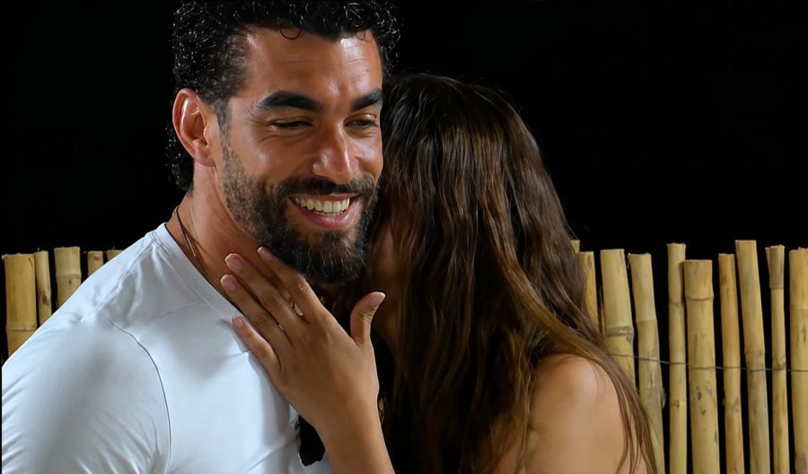 «Ora sfascio tutto»: Giovanni Grazioso esplode dopo il falò negato da Sabrina Soussi, distrugge i pouf del villaggio di Temptation Island e confessa «prima di tutto c'è la dignità», mentre la fidanzata è sempre più vicina a Lory Sabrina Soussi e il tentatore Lory