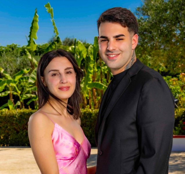 Temptation Island 2025 un anno dopo: tutto ma proprio tutto sulle 7 coppie che ci hanno fatto sognare nel passato con crisi, amori e ritorni, e che oggi hanno cambiato per sempre la loro vita! Temptation Island 2025 un anno dopo: tutto ma proprio tutto sulle 7 coppie che ci hanno fatto sognare nel passato con crisi, amori e ritorni, e che oggi hanno cambiato per sempre la loro vita!