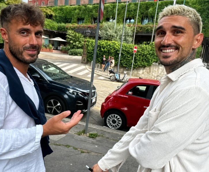 Dal falò di confronto al matrimonio sfumato con Arianna Curci: Alex Petri racconta l’addio di Vittoria Bricarello a Temptation Island, il bacio scoperto in tv e la frase che gli è costata tutto: «La tua ex non è un'amica» Dal falò di confronto al matrimonio sfumato con Arianna Curci: Alex Petri racconta l’addio di Vittoria Bricarello a Temptation Island, il bacio scoperto in tv e la frase che gli è costata tutto: «La tua ex non è un'amica»