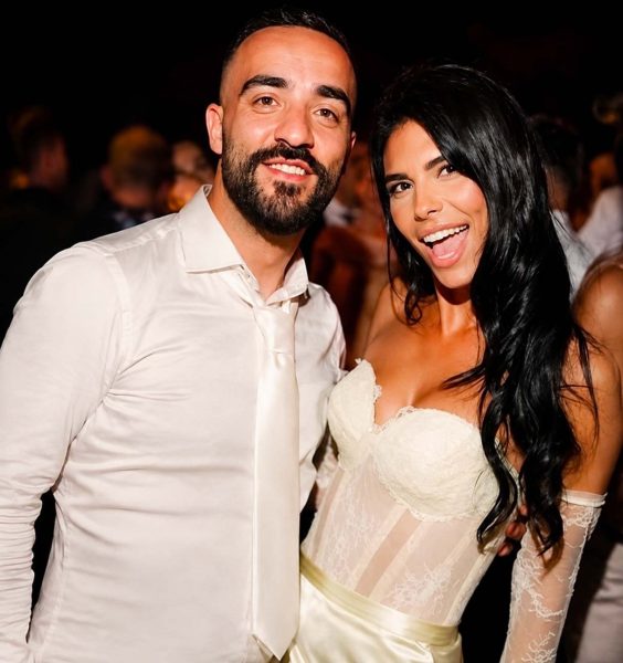 Federica Petagna annuncia le nozze con Yuri Orlandi e lo fa con parole cariche d'amore: «Sei il mio porto sicuro, il mio migliore amico, il mio compagno di vita», dopo aver confessato il dolore più straziante della sua vita: «Ho perso la gravidanza e il nostro sogno si è spezzato» Federica Petagna e Yuri Orlandi