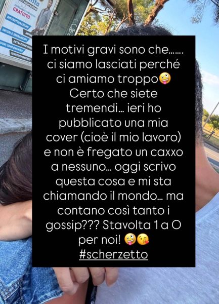 Jessica Morlacchi e Giovanni Cioffi niente crisi, l’annuncio dell’addio era solo uno scherzo social: «I motivi gravi sono che ci siamo lasciati perché ci amiamo troppo. Avevo messo un video a cui tengo moltissimo e fino a ieri non l’aveva guardato nessuno» Jessica Morlacchi e Giovanni Cioffi niente crisi, l’annuncio dell’addio era solo uno scherzo social: «I motivi gravi sono che ci siamo lasciati perché ci amiamo troppo. Avevo messo un video a cui tengo moltissimo e fino a ieri non l’aveva guardato nessuno»